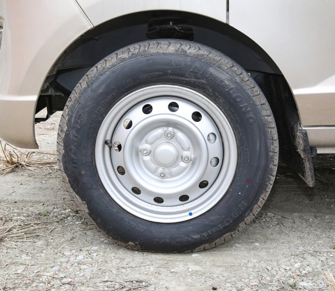 1_0003_1400x0_1_q95_autohomecar__ChxkjmQtkiiACARhADE8zTiNUMw519